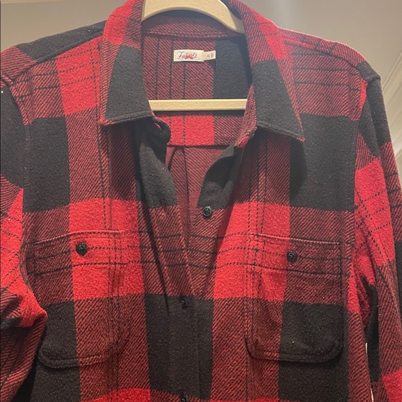 Faherty red plaid flannel shirt - Picture 3 of 7